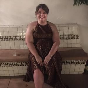 Meet your Posher, Holly